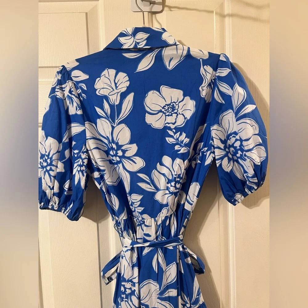 Flying Tomato Royal Blue & White Floral Button-Front Midi Dress - Picture 10 of 12
